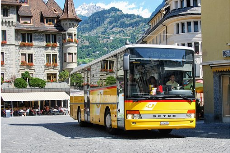 Průjezd autobusů během uzavírky